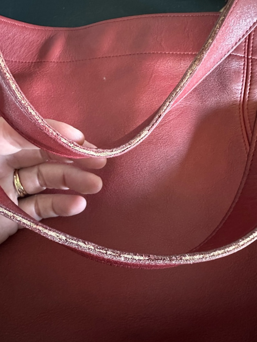Coach Vintage Red All Leather Large Duffle #4082 with goldtone hardware - Picture 11 of 13